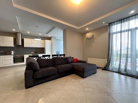квартира за адресою Регенераторна вул., 4к2