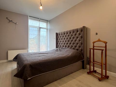 квартира за адресою Регенераторна вул., 4к2