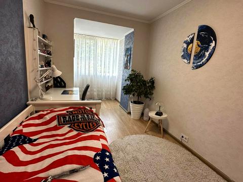 квартира за адресою Парусна вул. (Героїв Сталінграду), 16