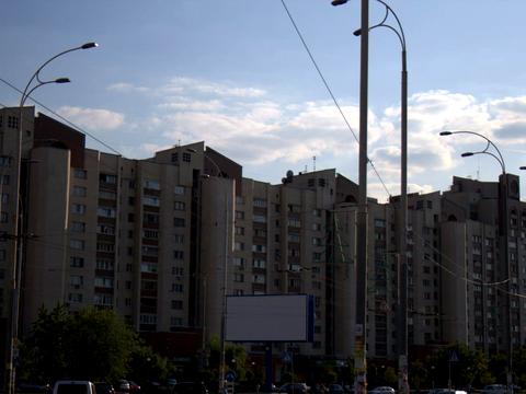 квартира за адресою Київ, Левка Лук'яненка вул. (Маршала Тимошенка), 18