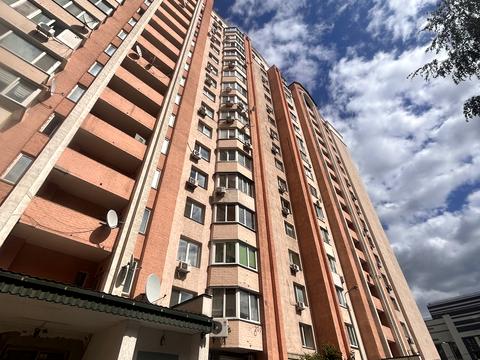 квартира за адресою Миколи Голего вул. (Лебедєва-Кумача), 5
