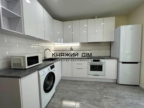квартира за адресою Ревуцького вул., 40-В