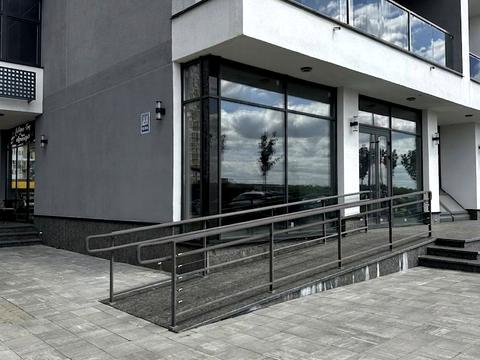 комерційна за адресою Микільсько-Слобідська вул., 11