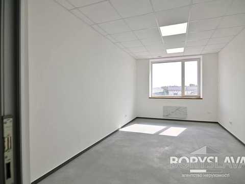 комерційна за адресою Соборна вул., 364в