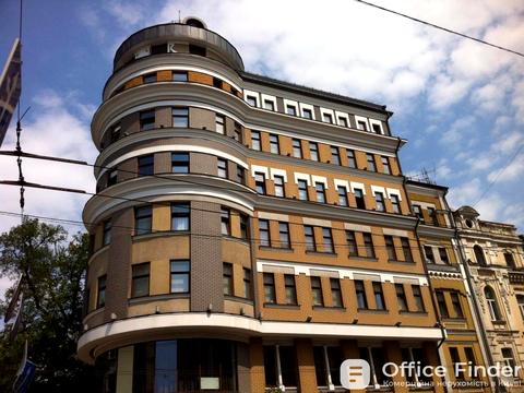 комерційна за адресою Саксаганського вул., 40/85