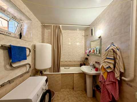 квартира по адресу Леся Курбаса просп., 1-Б