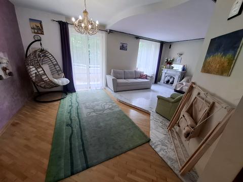 квартира по адресу Олеся ул., 25в