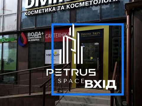 комерційна за адресою Київ, Анни Ахматової вул., 22