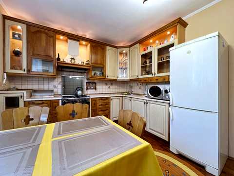 будинок за адресою Лютнева вул., 13