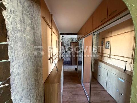 квартира за адресою Академіка Булаховського вул., 28