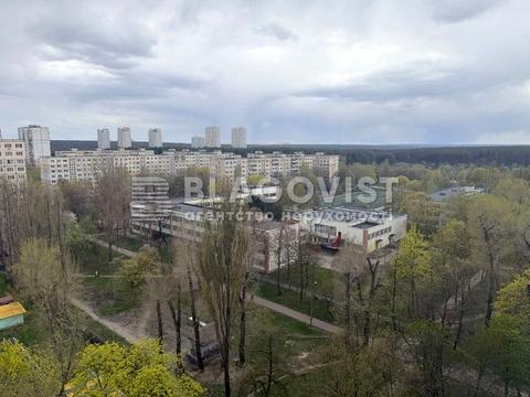 квартира за адресою Академіка Булаховського вул., 28