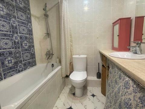 квартира за адресою Яблунева вул., (5-В)