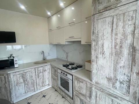 квартира за адресою Яблунева вул., (5-В)