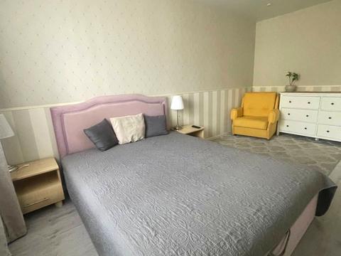 квартира за адресою Яблунева вул., (5-В)