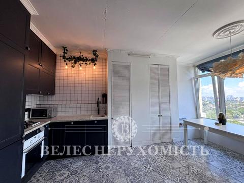 квартира за адресою Юнацька вул., 17