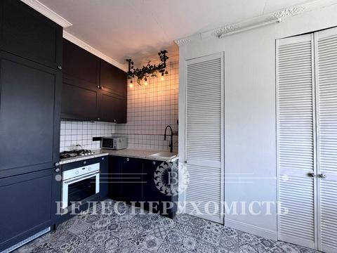 квартира за адресою Юнацька вул., 17