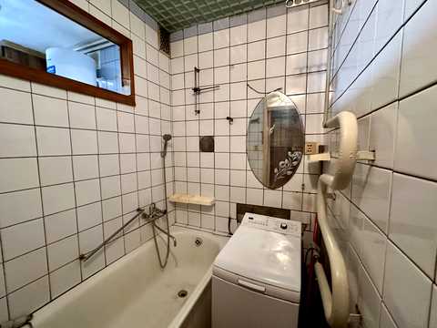 квартира за адресою Каховська вул., 8