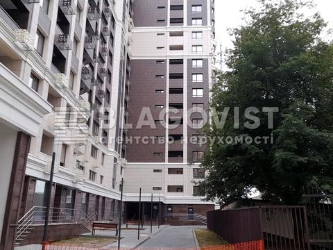 комерційна за адресою Золотоустівська вул., 25