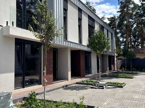 дом по адресу 9-я Линия ул., 23