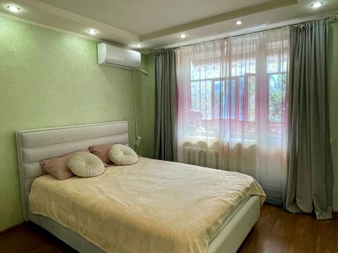 квартира за адресою Зодчих вул., 72