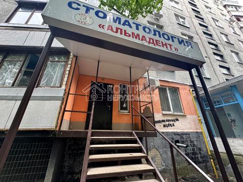 комерційна за адресою Валентинівська вул., 27