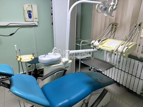 комерційна за адресою Валентинівська вул., 27