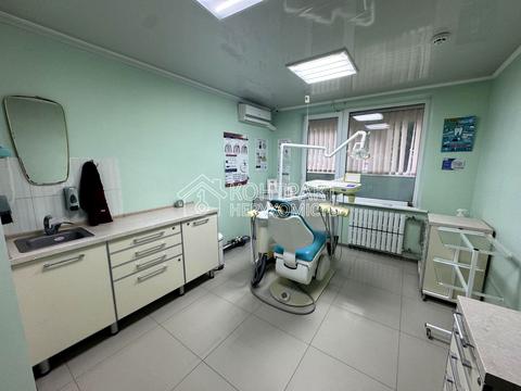 комерційна за адресою Валентинівська вул., 27