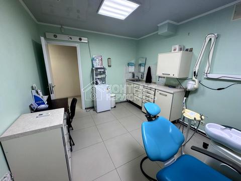 комерційна за адресою Валентинівська вул., 27