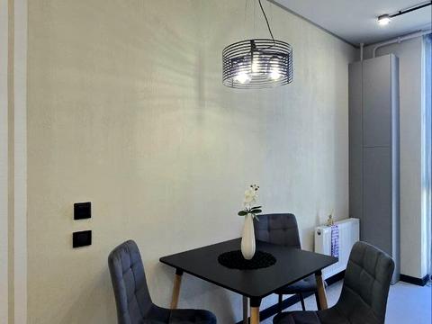 квартира за адресою Червоної Калини вул., 8