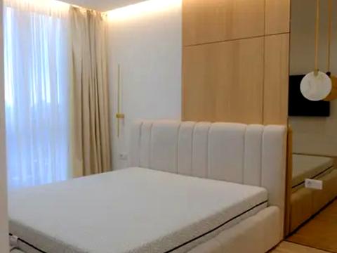 квартира за адресою Салютна вул., (Будинок 02301-02303)