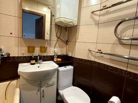 квартира за адресою Тракторобудівників просп., 63