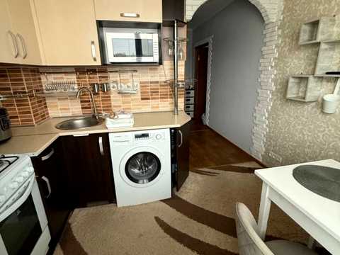 квартира за адресою Тракторобудівників просп., 63