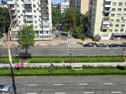 квартира по адресу Леси Украинки бульв., 24
