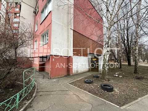 коммерческая по адресу Кричевского ул., 40
