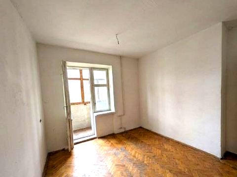 квартира за адресою Михайла Стельмаха вул., 5