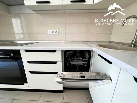 квартира за адресою Воскресенська вул., 18