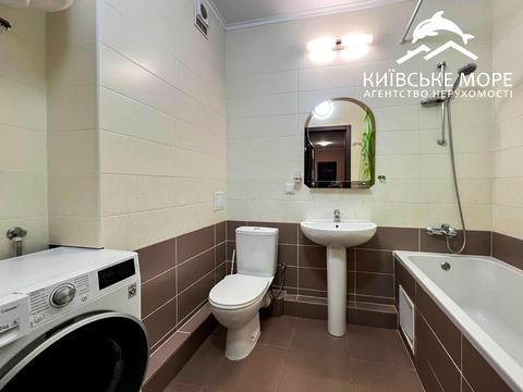 квартира за адресою Воскресенська вул., 18