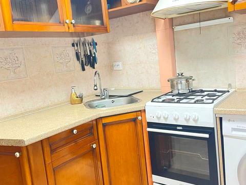 квартира за адресою Академіка Янгеля вул., 10
