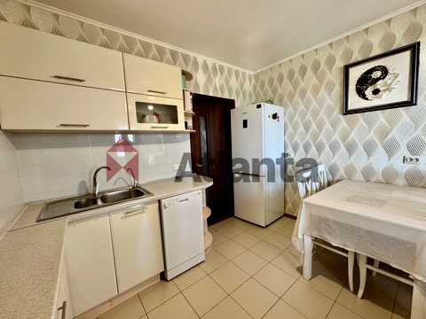 квартира за адресою Науки просп., 60-А