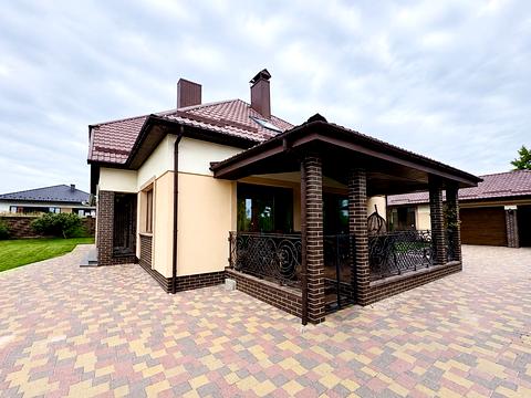 будинок за адресою Рівне, Ярослава Стецька вул.