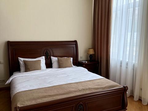 квартира за адресою Хрещатик вул. (Kreschatic), 21