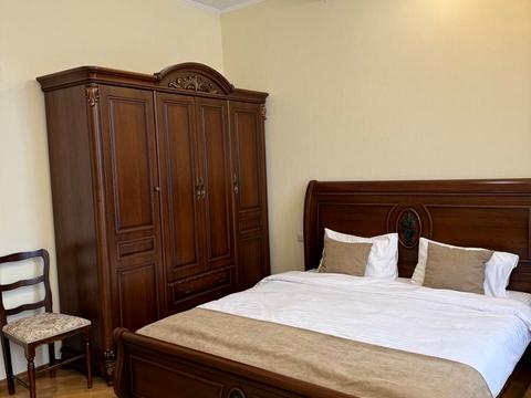 квартира за адресою Хрещатик вул. (Kreschatic), 21