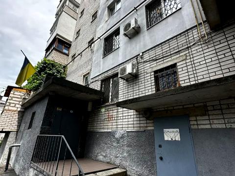 квартира за адресою Крутогірний узвіз (Рогальова), 21