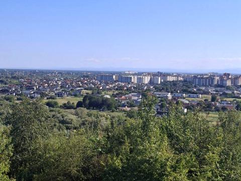 ділянка за адресою 