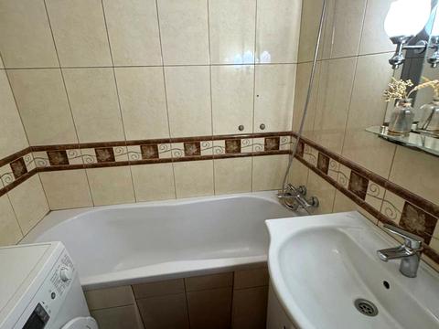 квартира за адресою Червоної Калини просп., 39