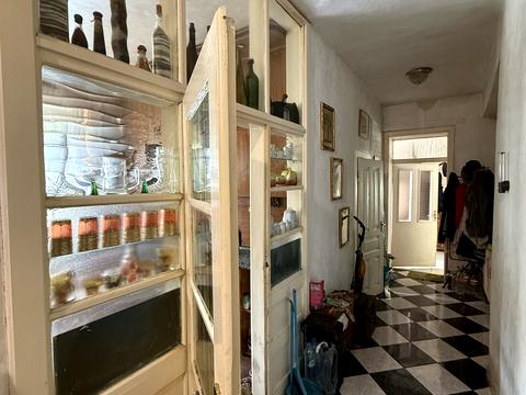 будинок за адресою Князя Лаборця пл.