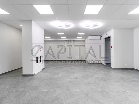комерційна за адресою Золотоустівська вул., 25