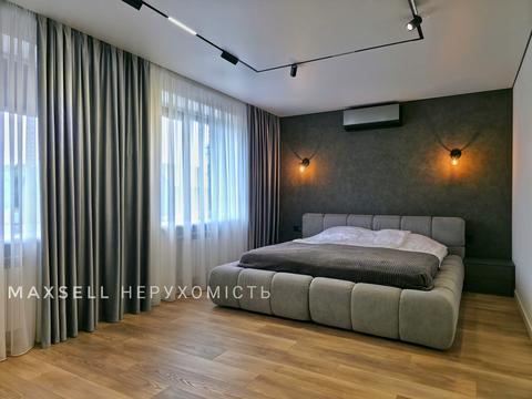 будинок за адресою Козацький просп., 1