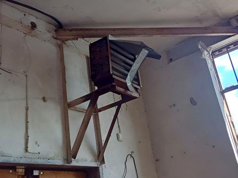 комерційна за адресою Академіка Белелюбського вул., 54