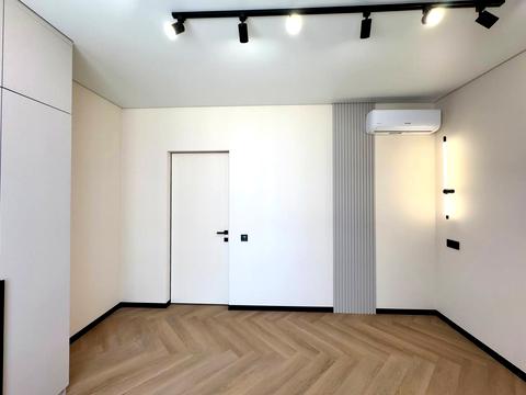 квартира по адресу Олександра Олеся ул., 3